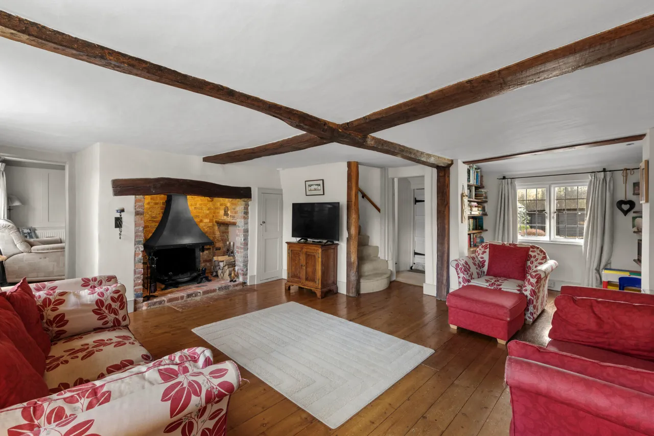 House Aylesbury Road, Monks Risborough, HP27, photo 8