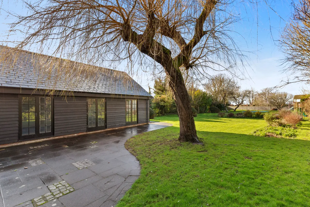 House Aylesbury Road, Monks Risborough, HP27, photo 20