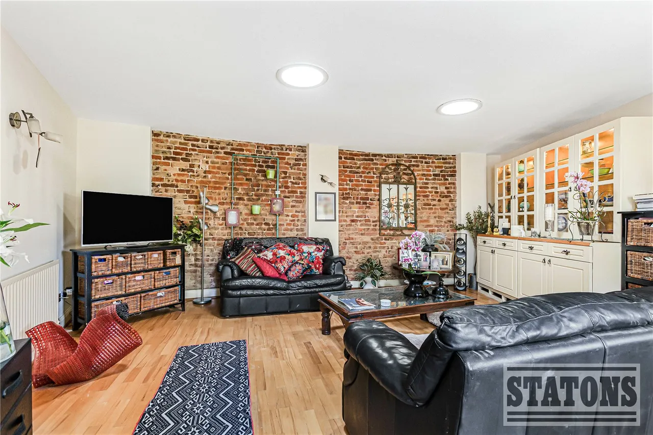 Newgate Street, Hertford, Hertfordshire, SG13 8RG, photo 3