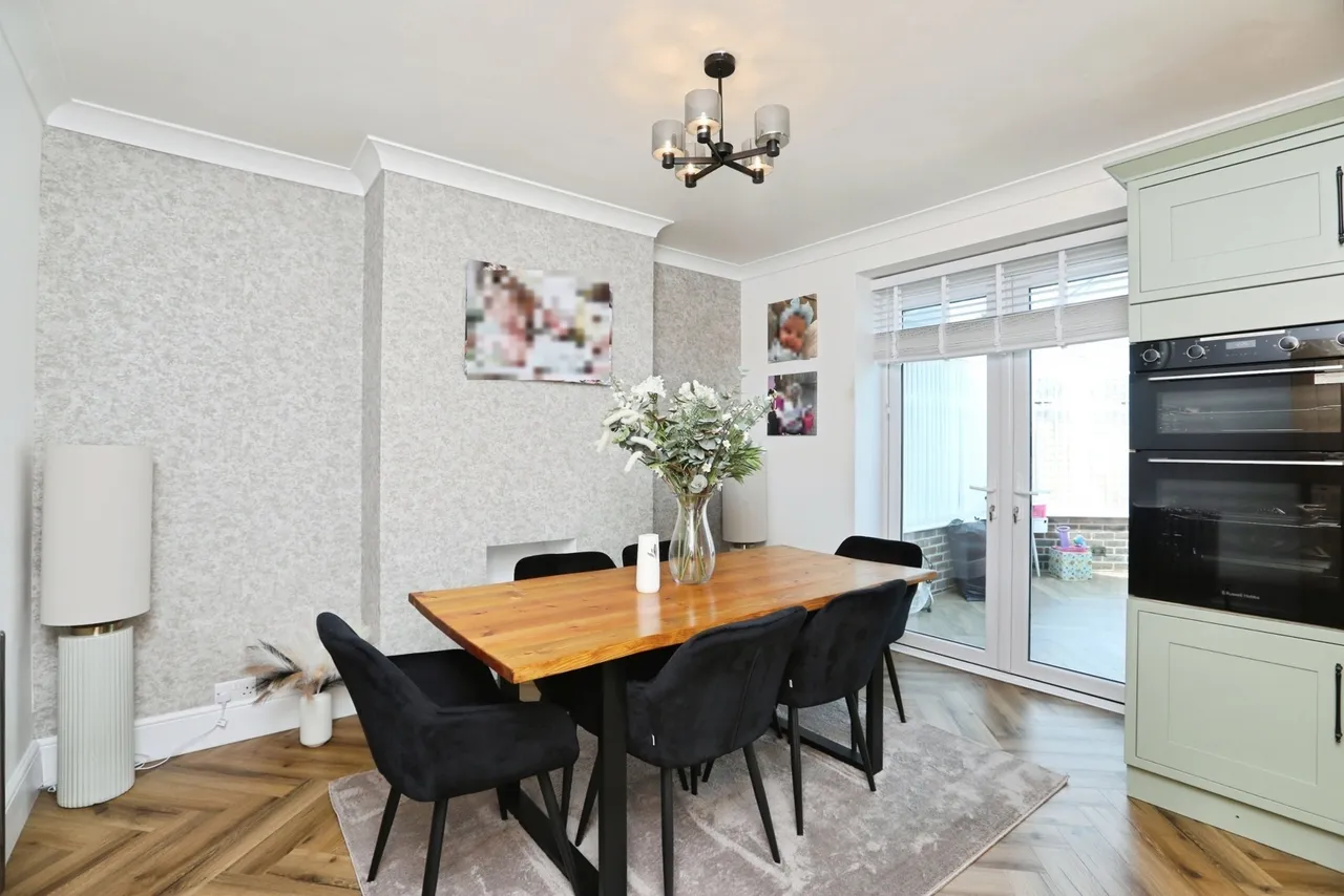 Park Road, Sheerness, ME12, photo 18