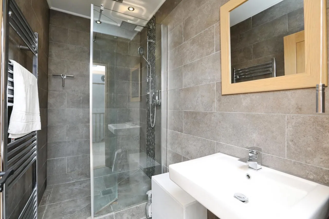 Park Road, Sheerness, ME12, photo 20