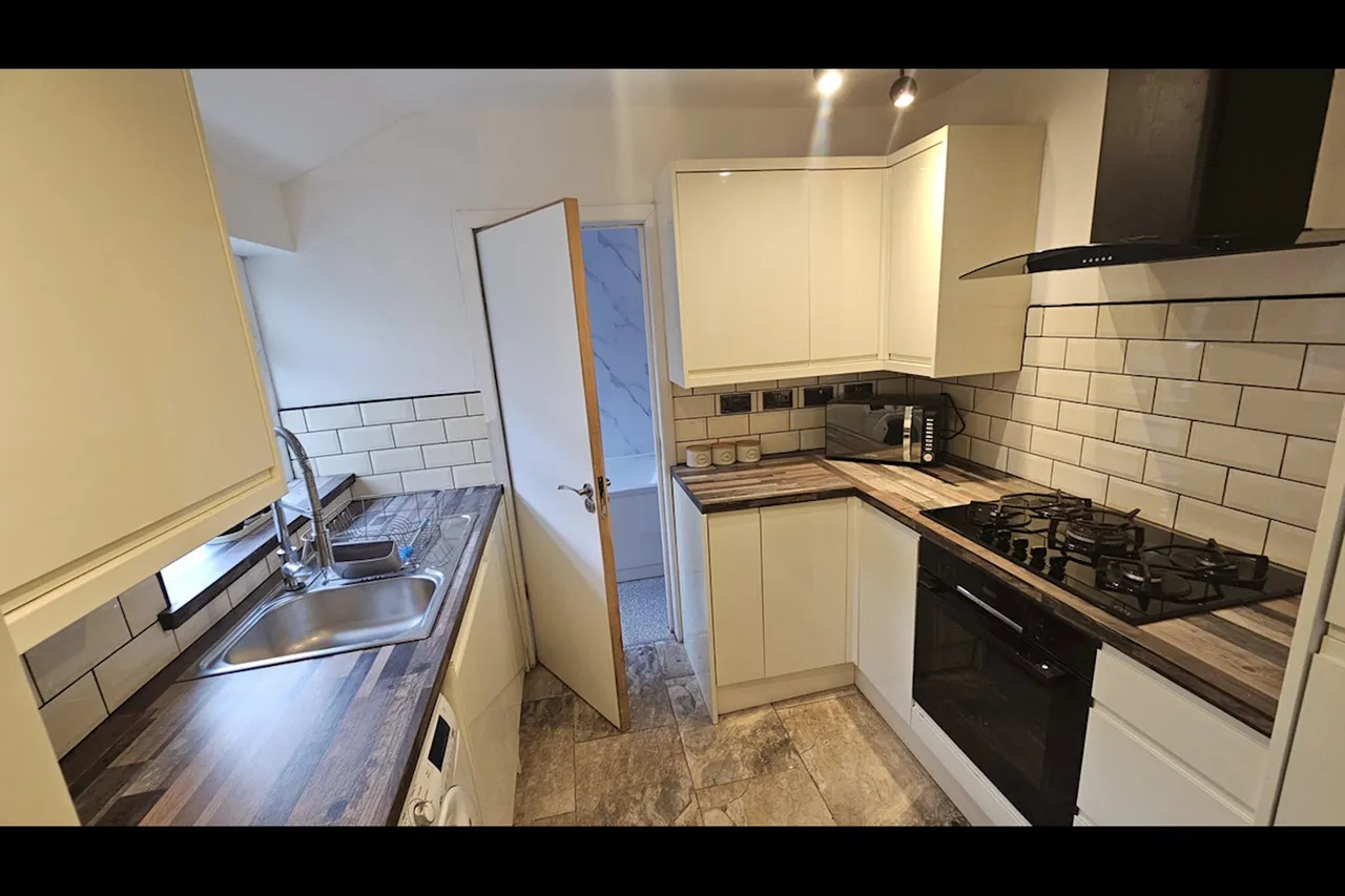 Miskin Street, Treherbert, CF42, photo 4