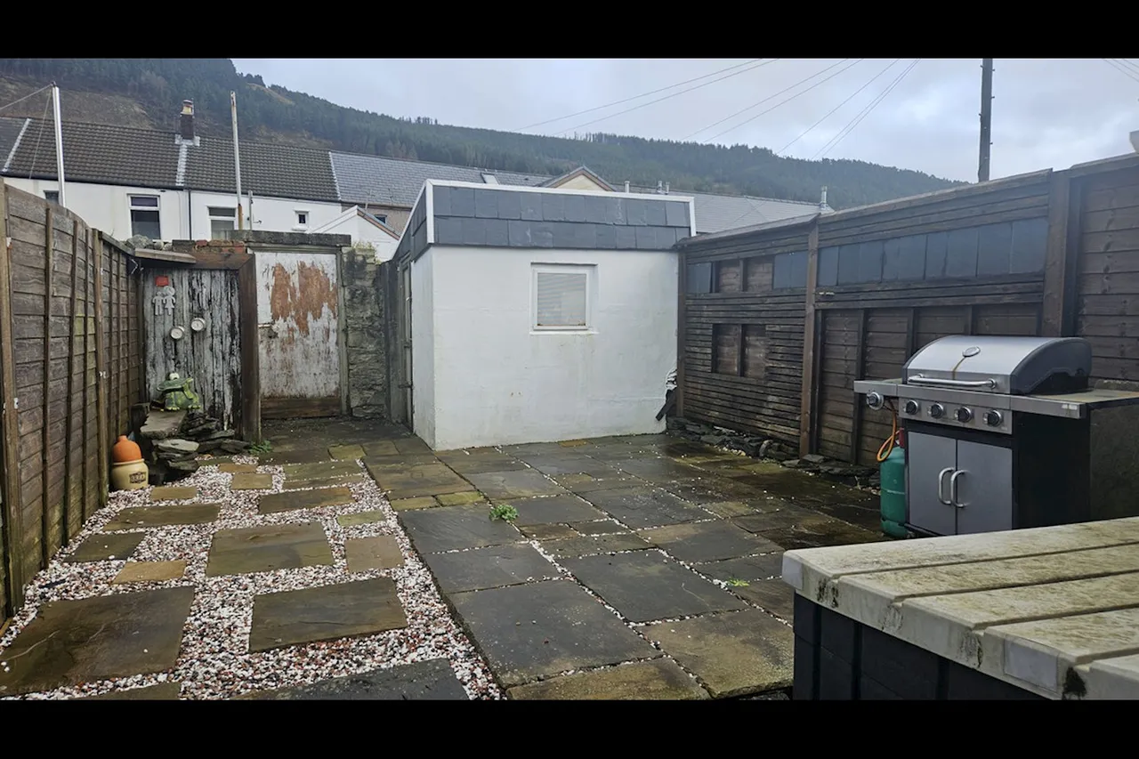 Miskin Street, Treherbert, CF42, photo 13
