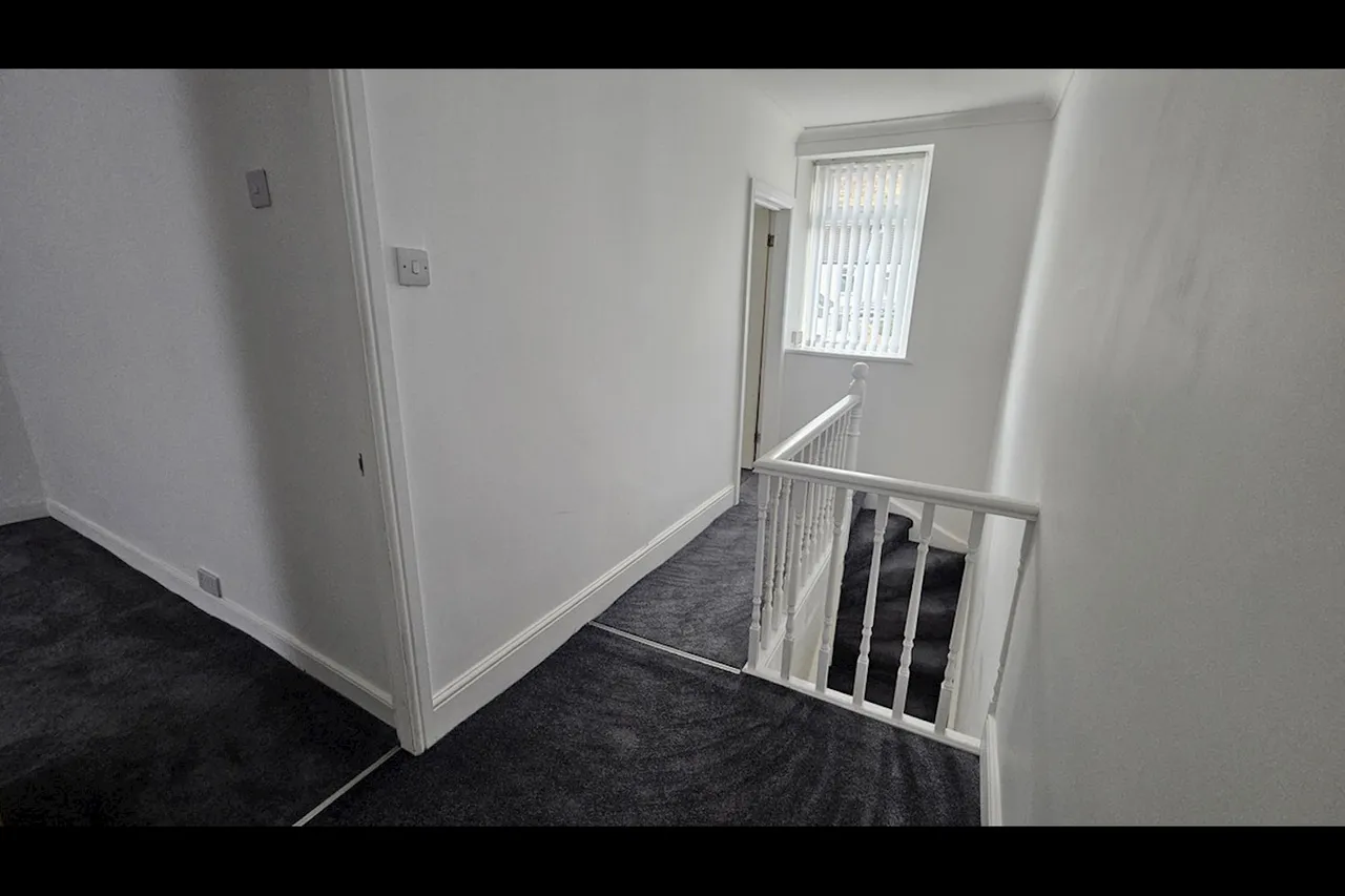 Miskin Street, Treherbert, CF42, photo 9