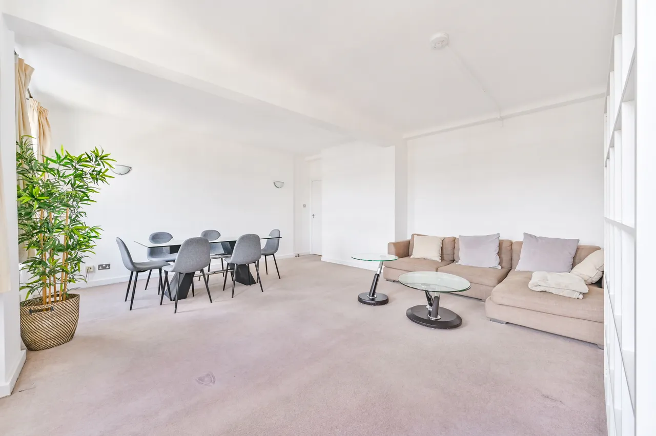 Flat 60, 15 Portman Square, London, photo 9