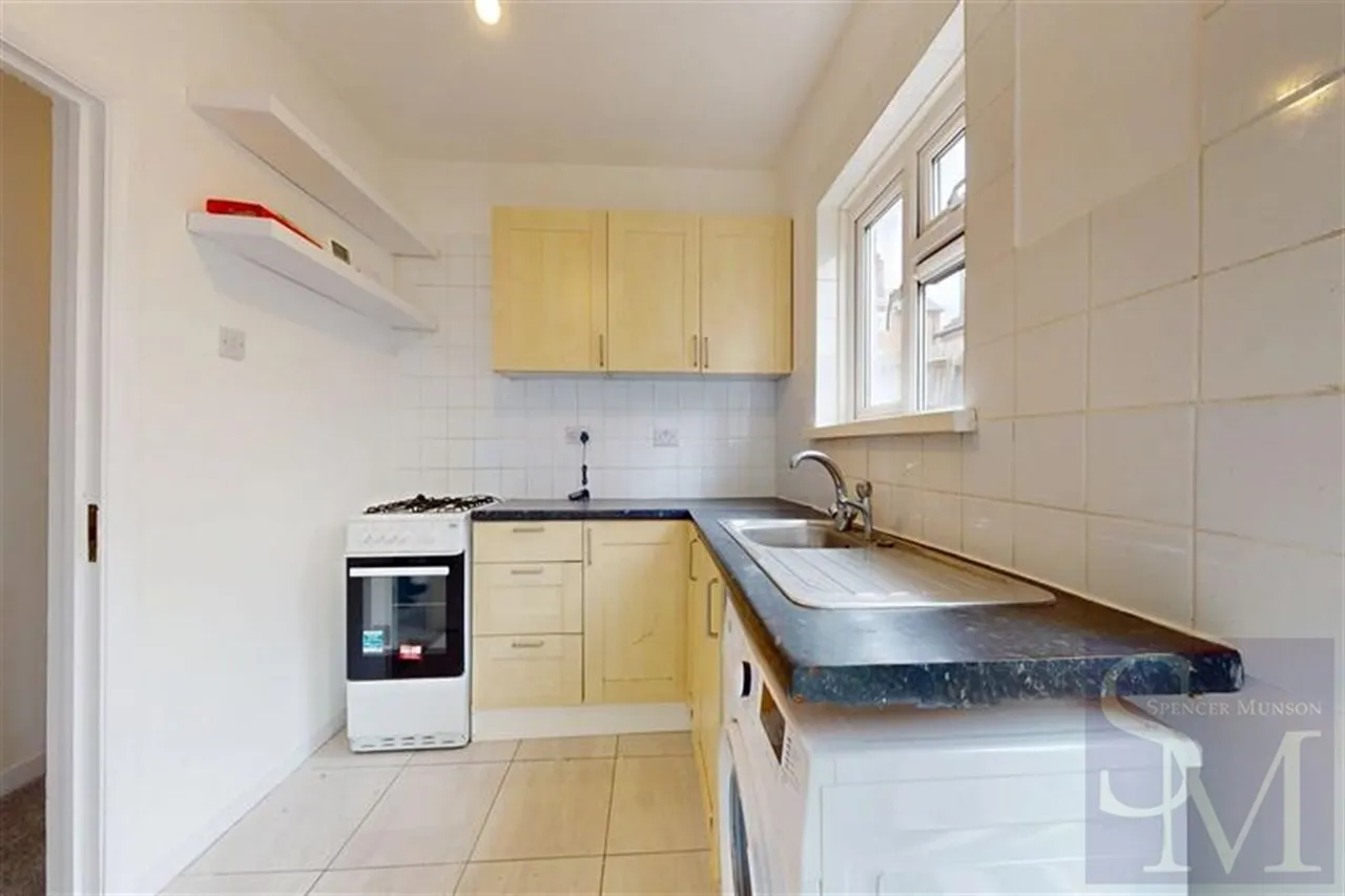 Woodford Green, London, IG8, photo 3