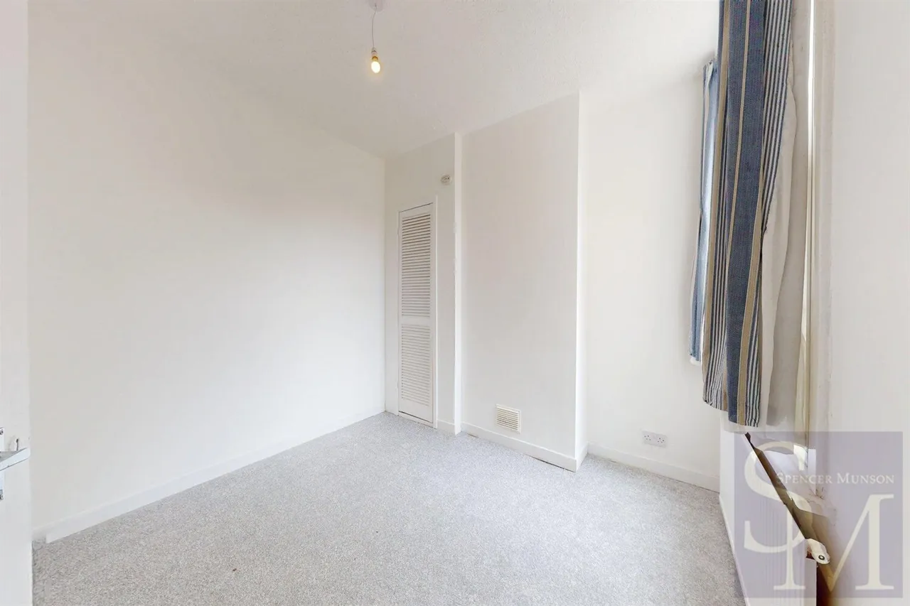Woodford Green, London, IG8, photo 15