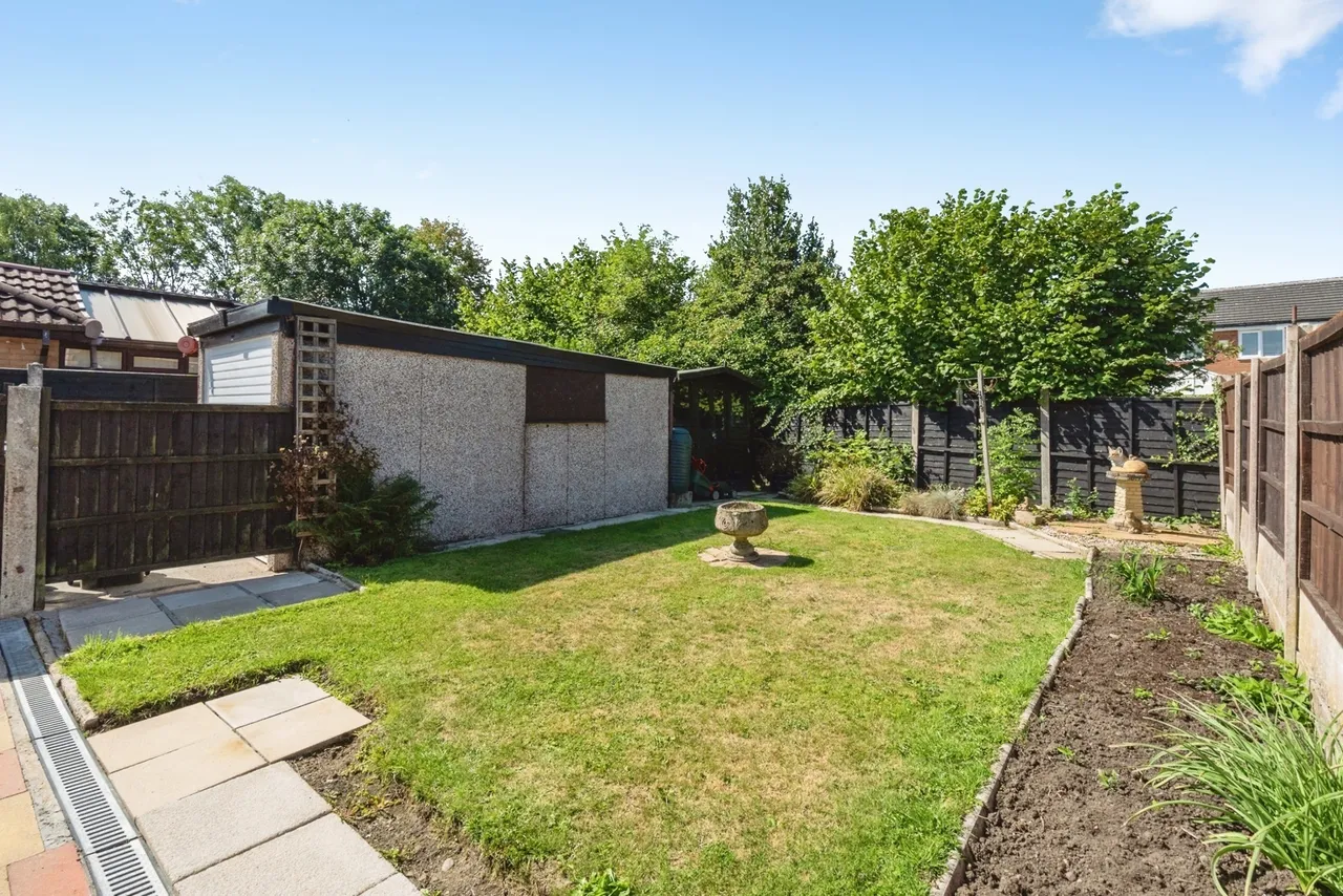 Charlock Avenue, Westhoughton, BL5, photo 22
