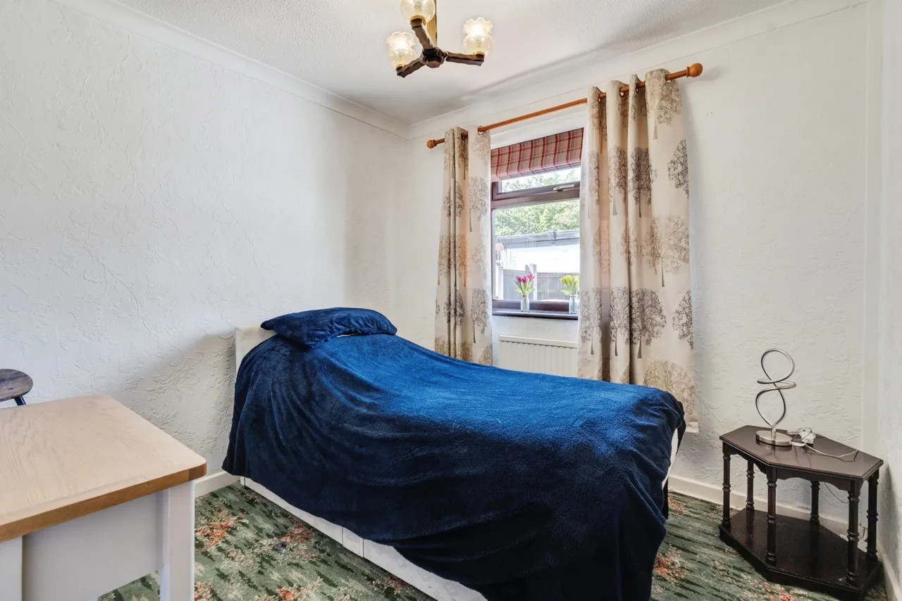 Charlock Avenue, Westhoughton, BL5, photo 12
