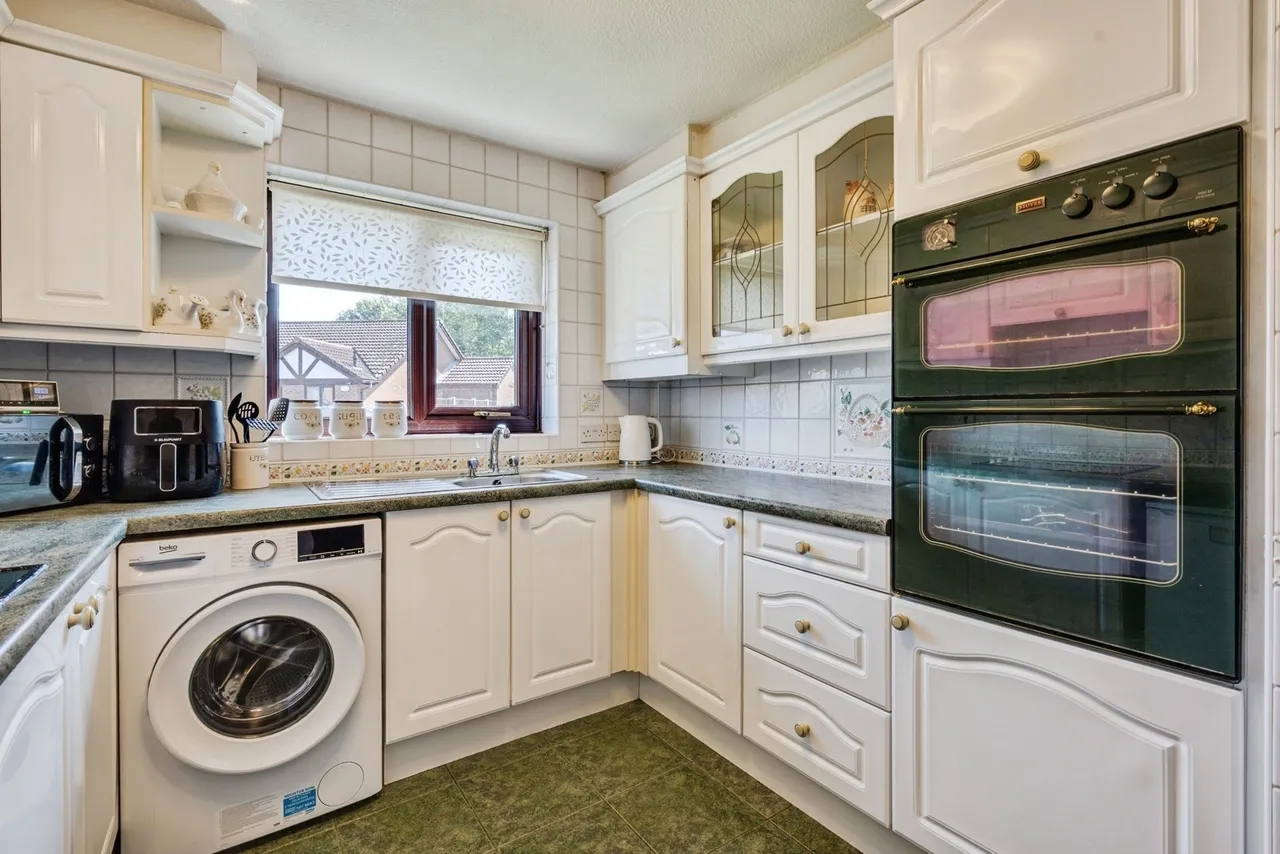 Charlock Avenue, Westhoughton, BL5, photo 9
