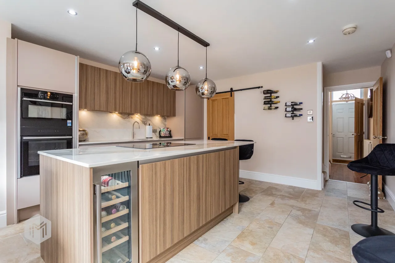 Twiss Green Lane, Culcheth, Warrington, WA3 4DQ, photo 3