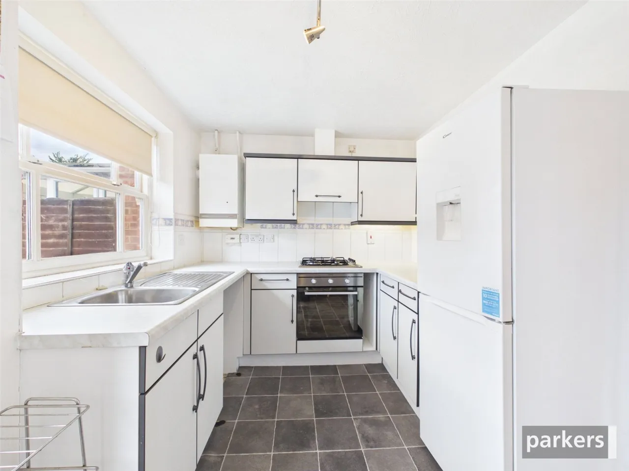 Jay Close, Lower Earley, RG6, photo 6