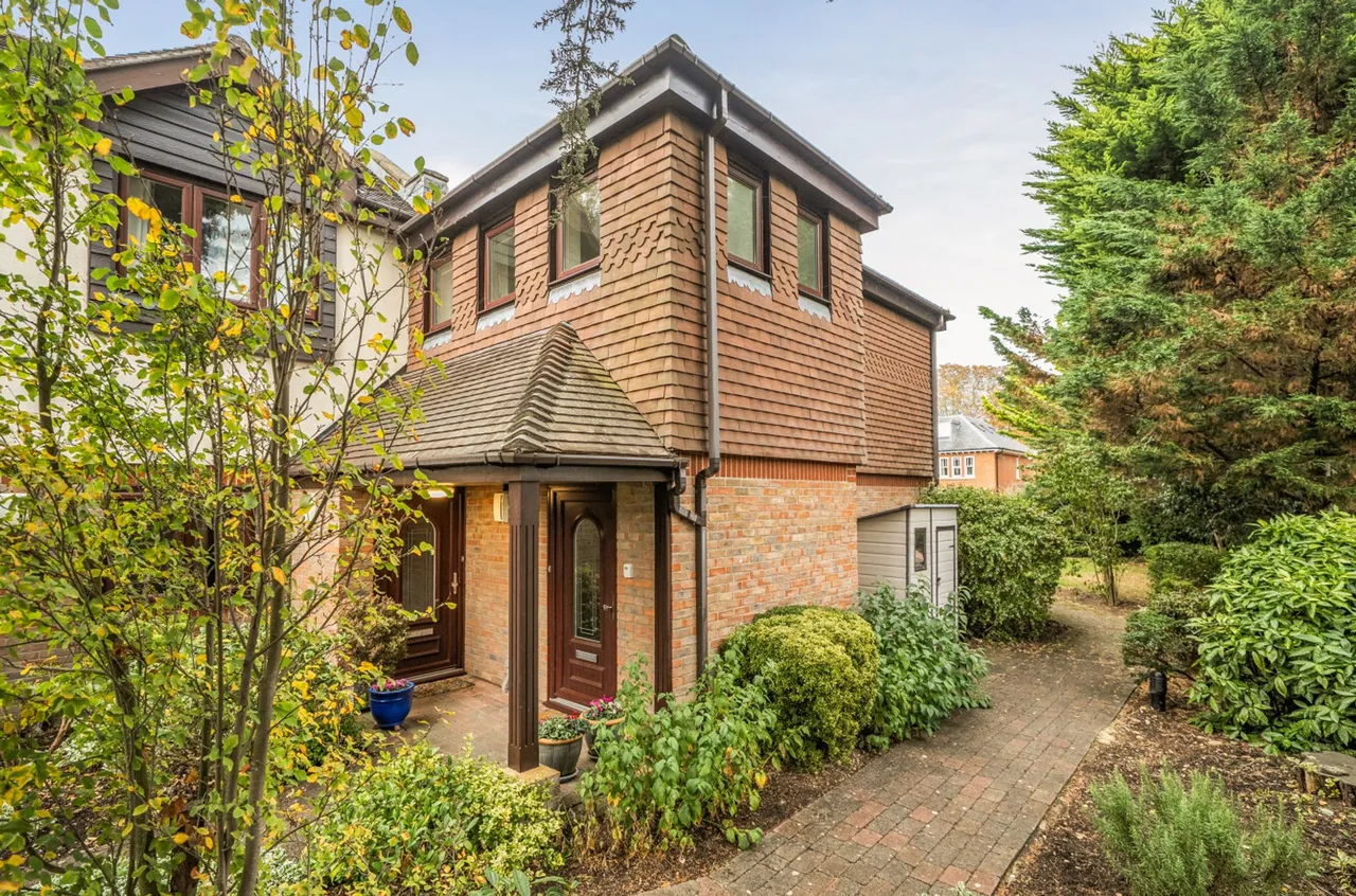 Lavant Road, Bernardsgate, PO19, photo 15