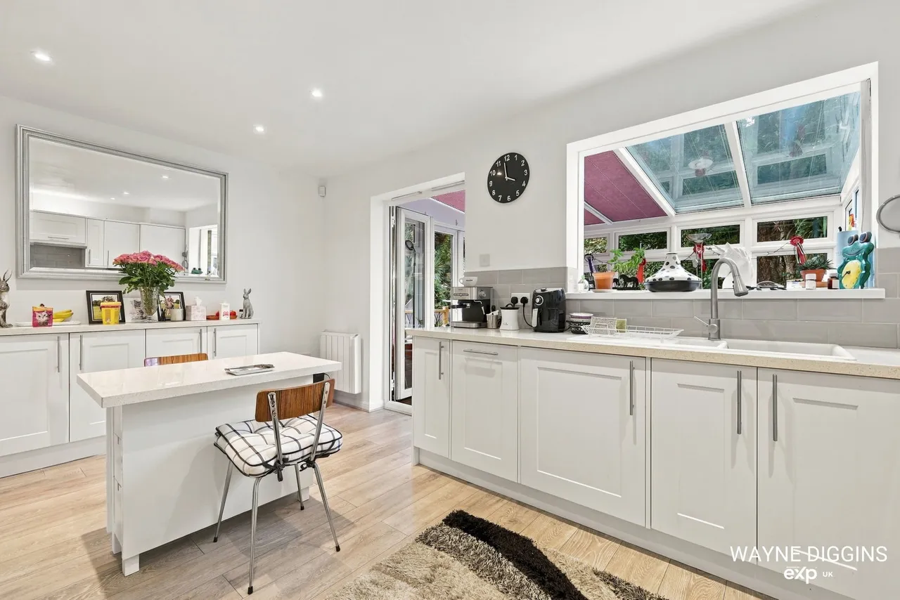 Newburgh Road, Grays, RM17, photo 9