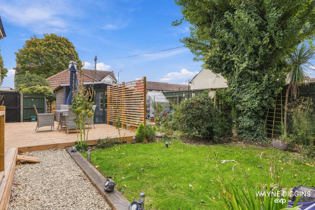 Newburgh Road, Grays, RM17, photo 25