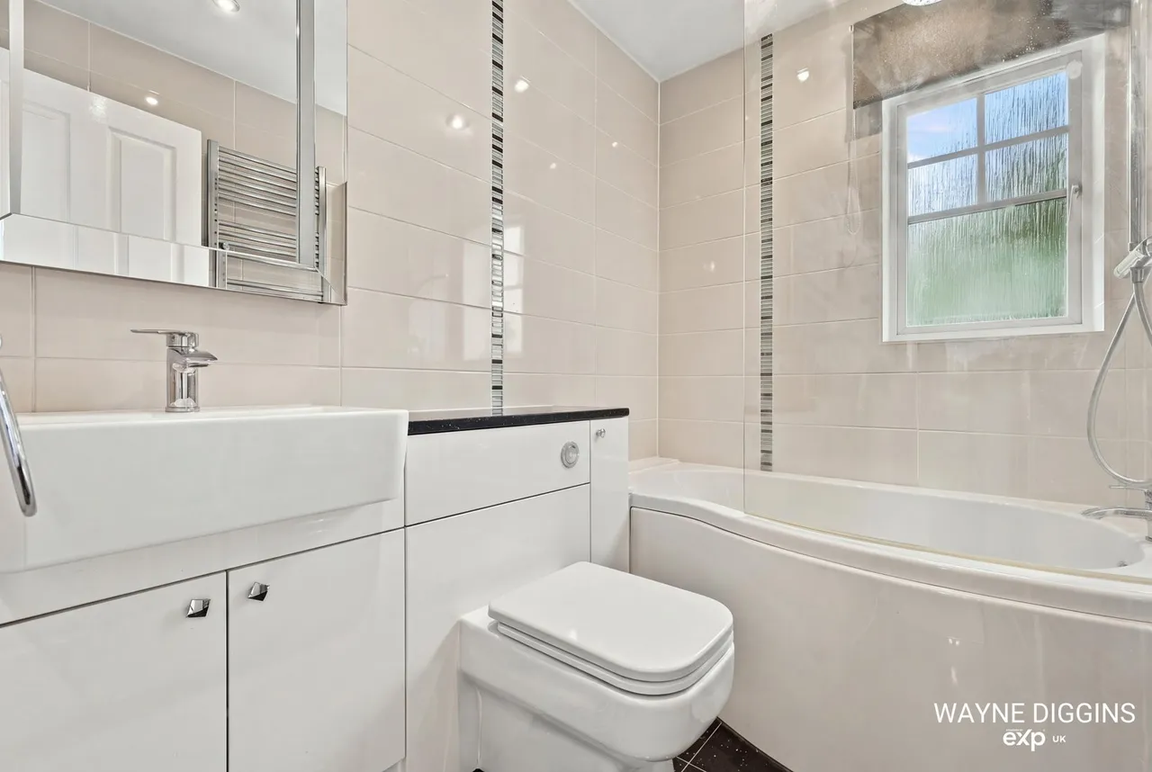 Newburgh Road, Grays, RM17, photo 22