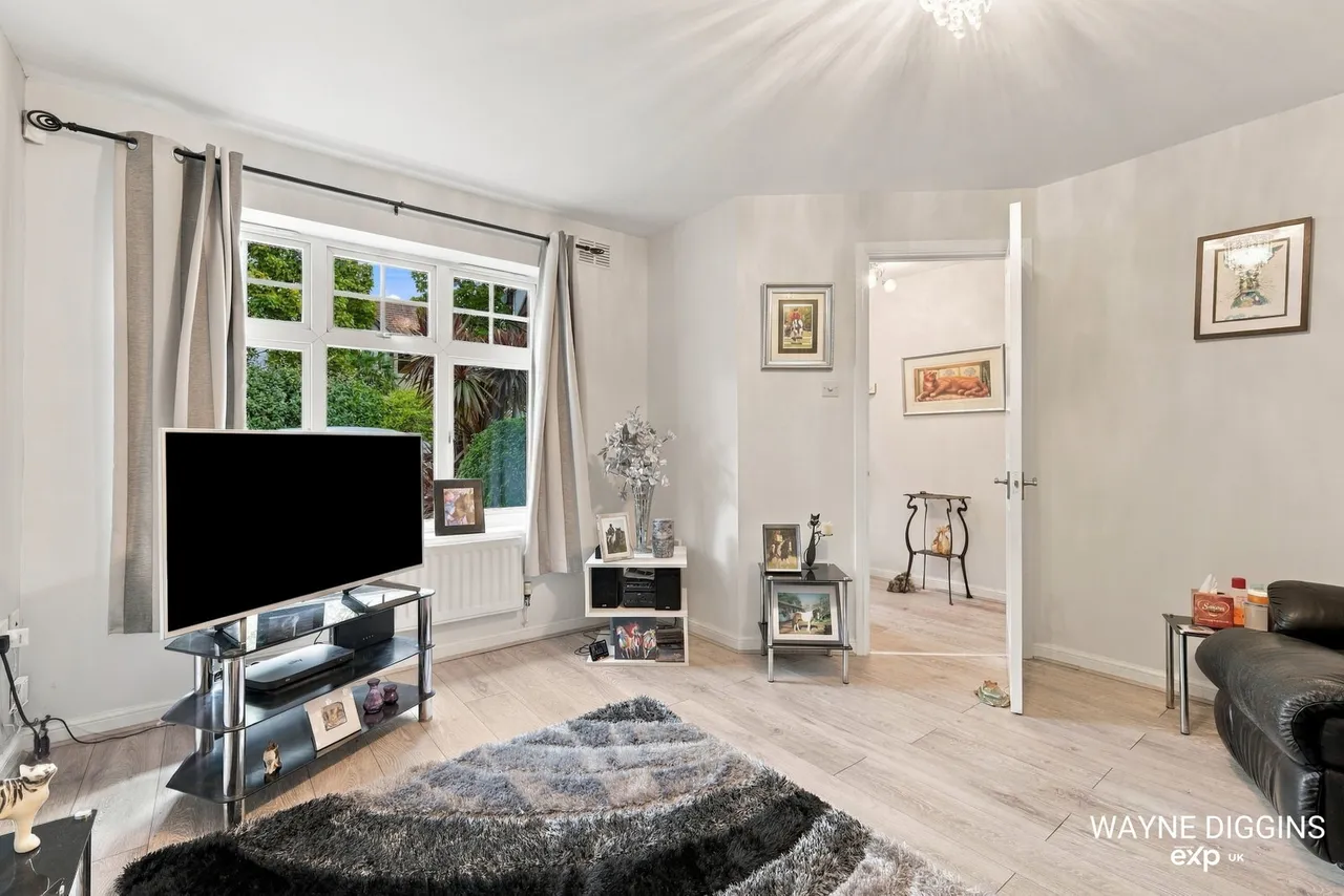 Newburgh Road, Grays, RM17, photo 4