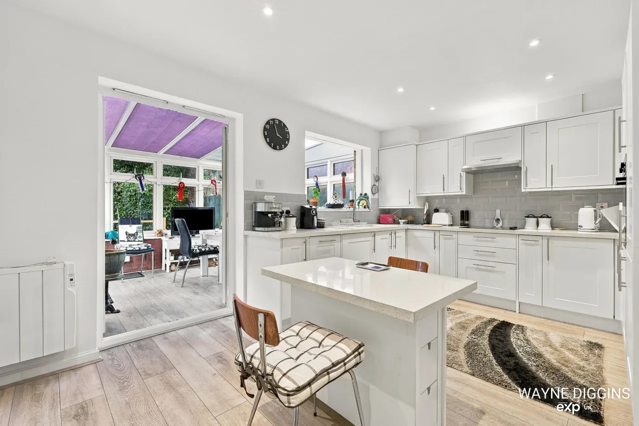 Newburgh Road, Grays, RM17, photo 6