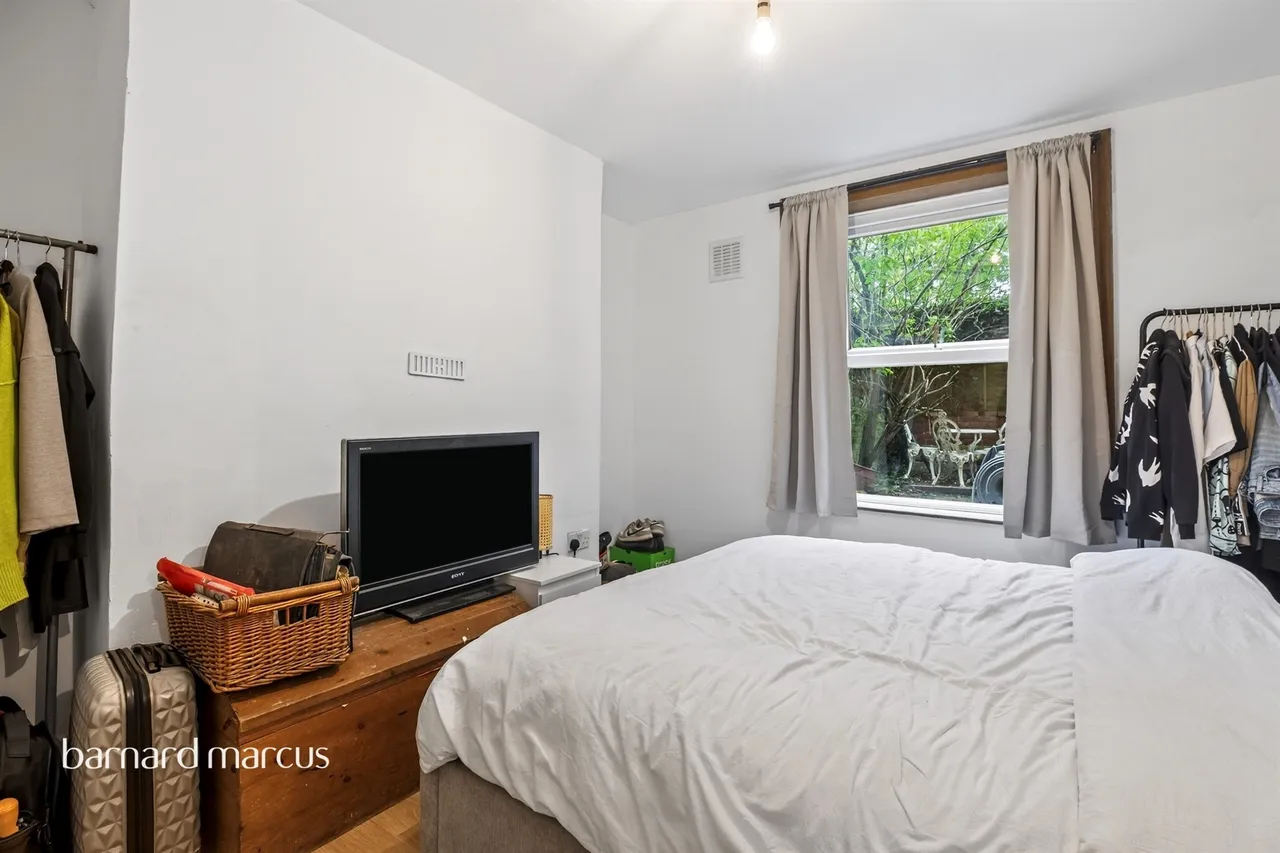 Selhurst Road, London, SE25, photo 17