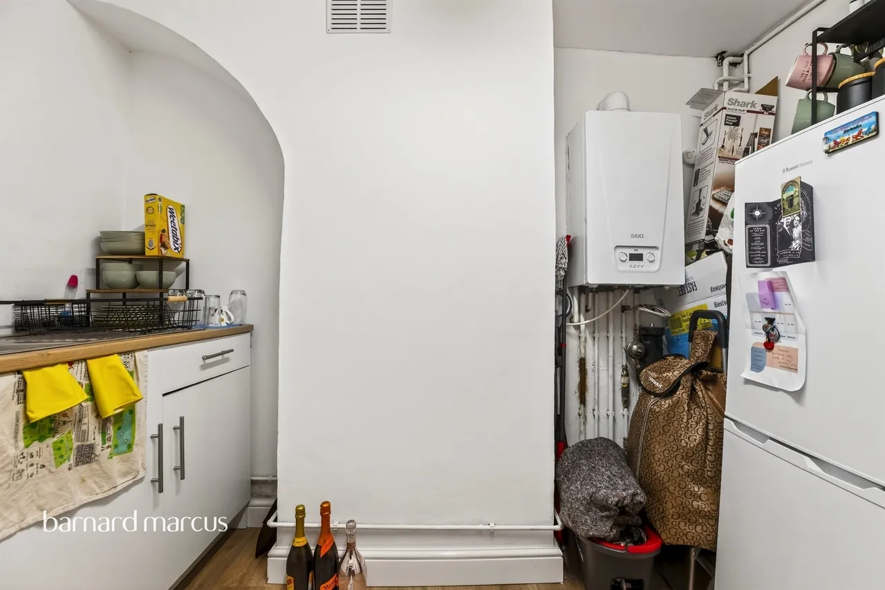 Selhurst Road, London, SE25, photo 15