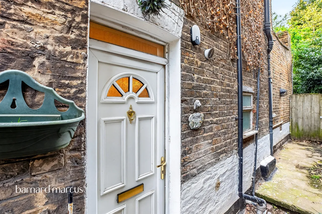 Selhurst Road, London, SE25, photo 16