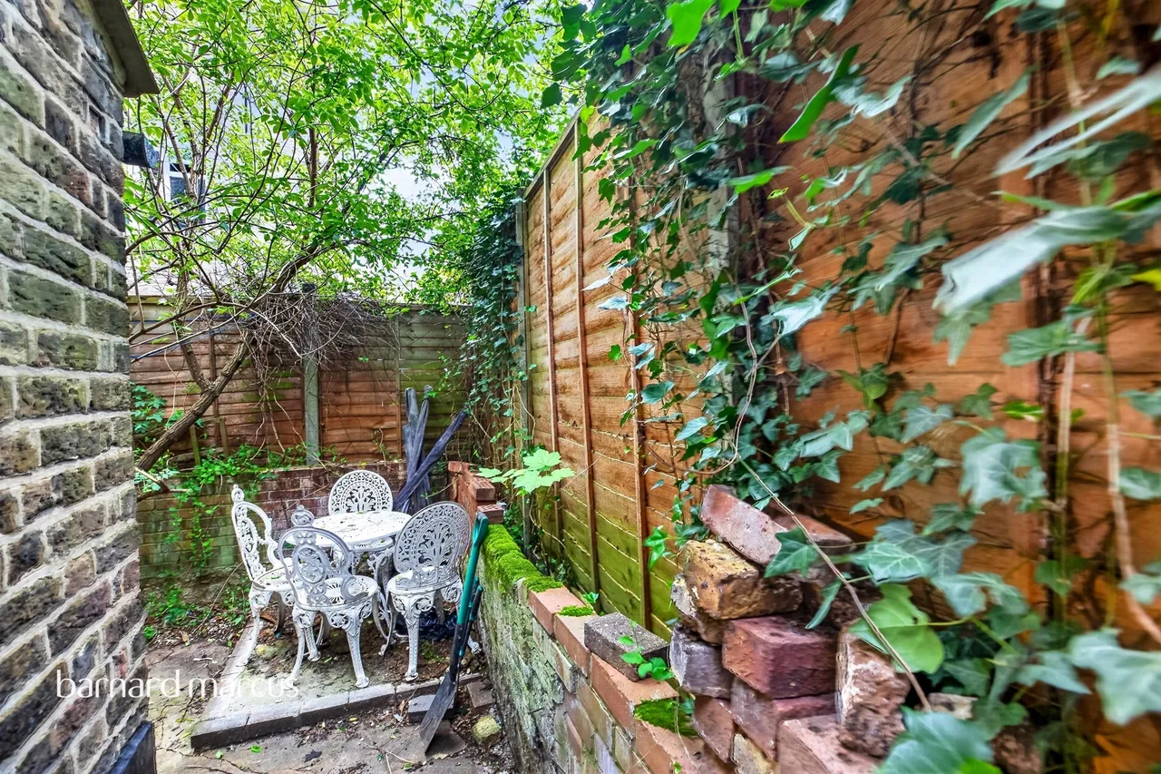 Selhurst Road, London, SE25, photo 18