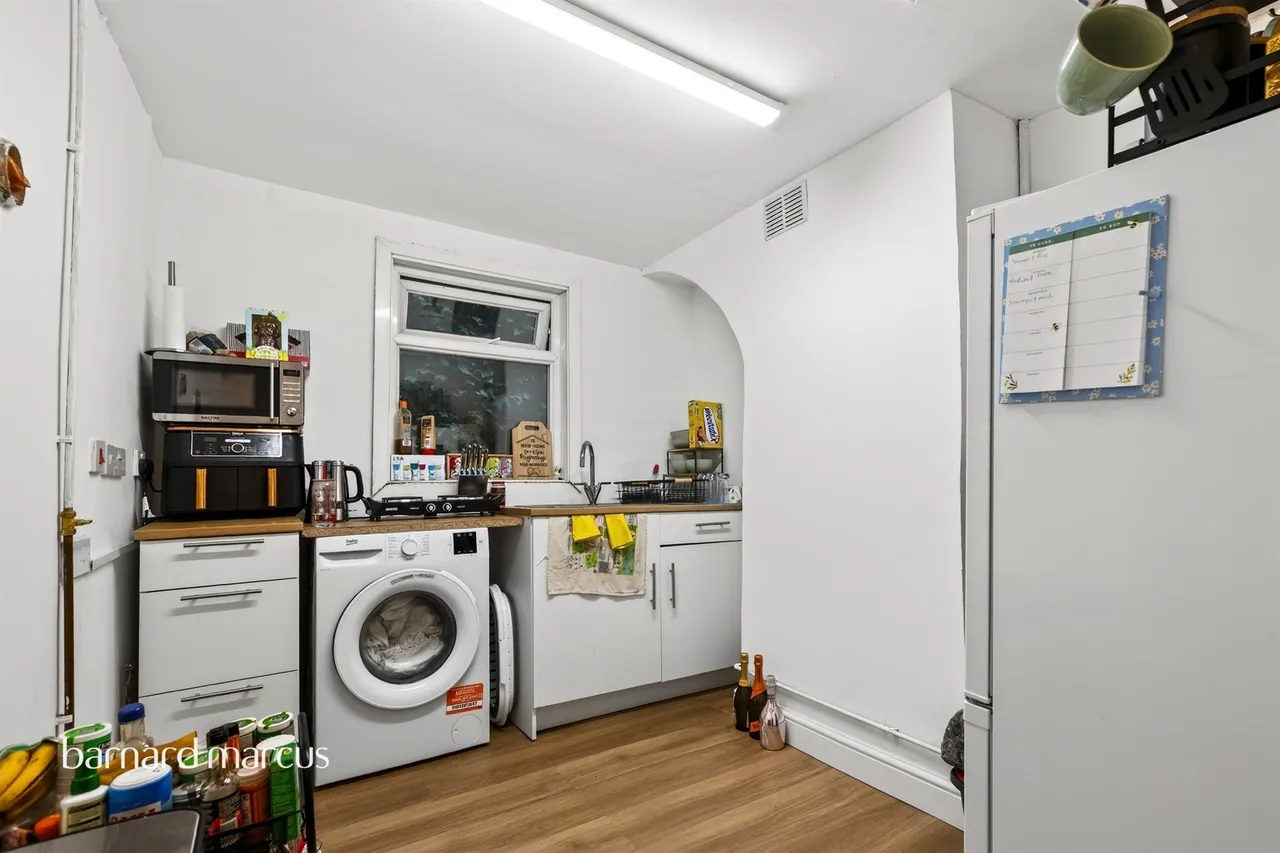 Selhurst Road, London, SE25, photo 11