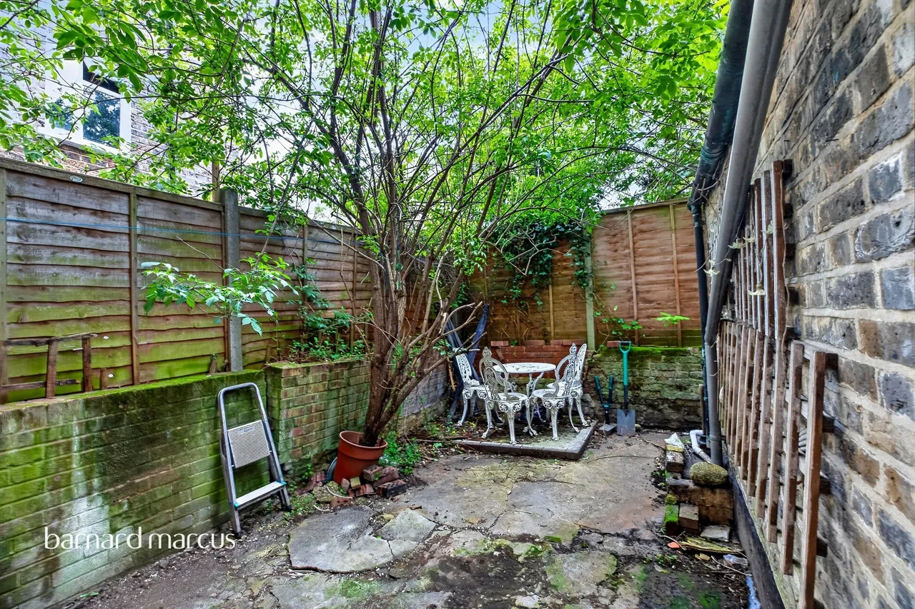 Selhurst Road, London, SE25, photo 7