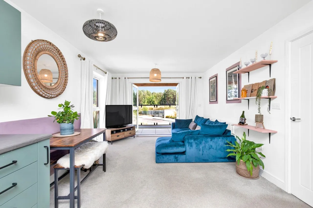 Douglas Drive, Bordon, GU35, photo 2