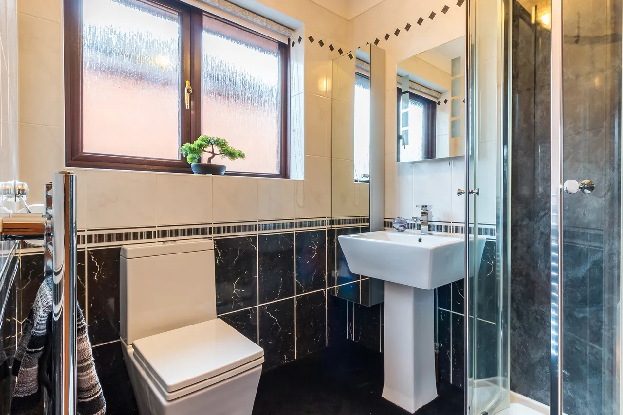 29 Fernwood Close, St Ives, Ringwood, BH24 2NQ, photo 13