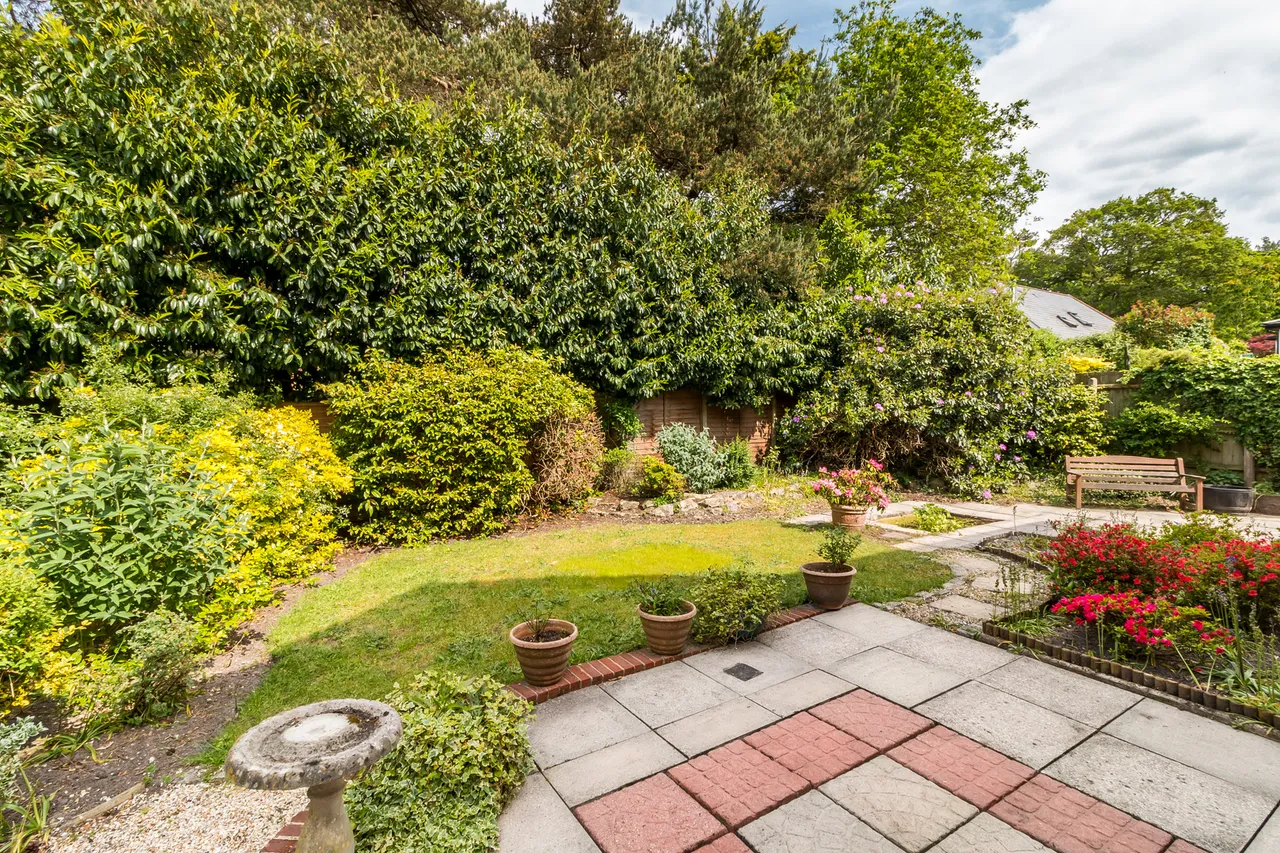 29 Fernwood Close, St Ives, Ringwood, BH24 2NQ, photo 18
