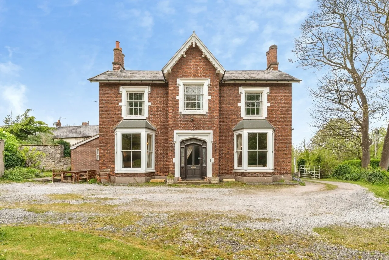 Bryntirion Road, Bagillt, CH6, photo 16