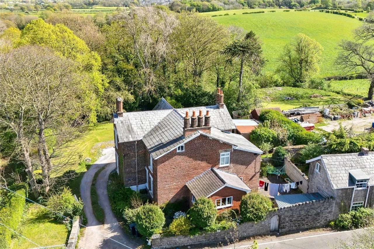 Bryntirion Road, Bagillt, CH6, photo 7