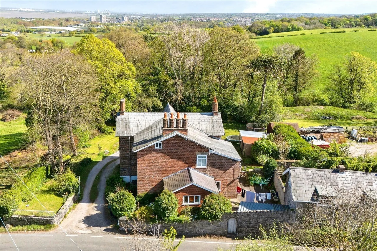 Bryntirion Road, Bagillt, CH6, photo 21