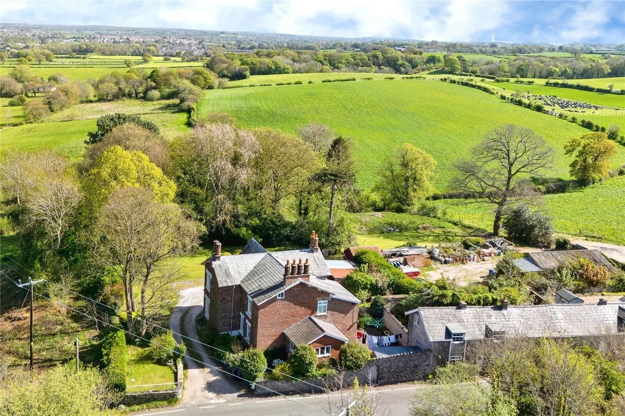Bryntirion Road, Bagillt, CH6, photo 6