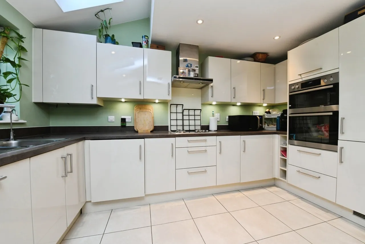 Condor Gate, Chelmsford Garden, CM3, photo 2