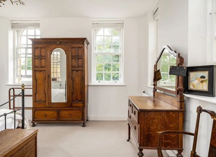 Richard Tress Way, Bow, E3, photo 9