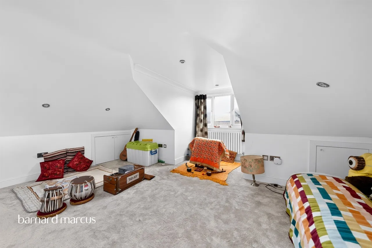 Hereford Road, Feltham, TW13, photo 7