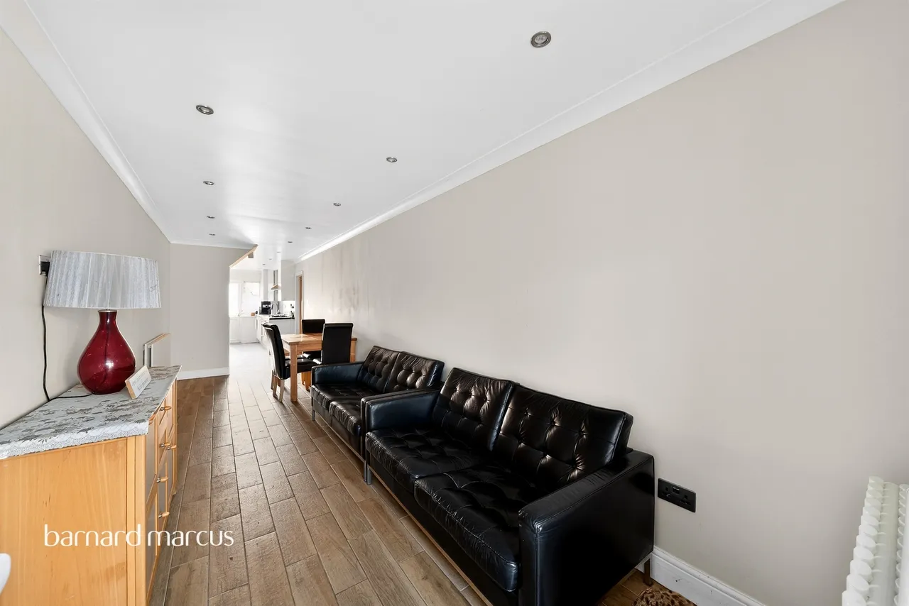Hereford Road, Feltham, TW13, photo 18