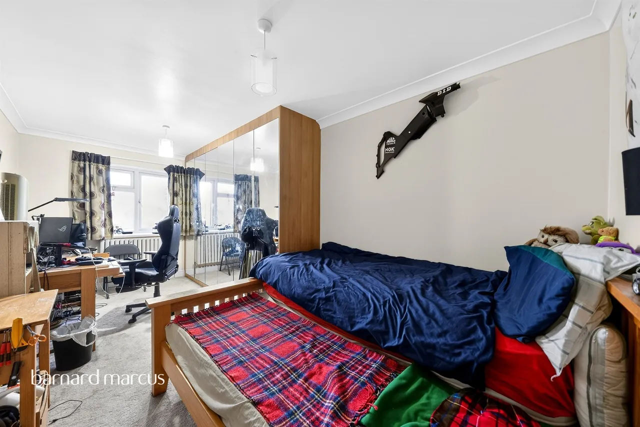 Hereford Road, Feltham, TW13, photo 9