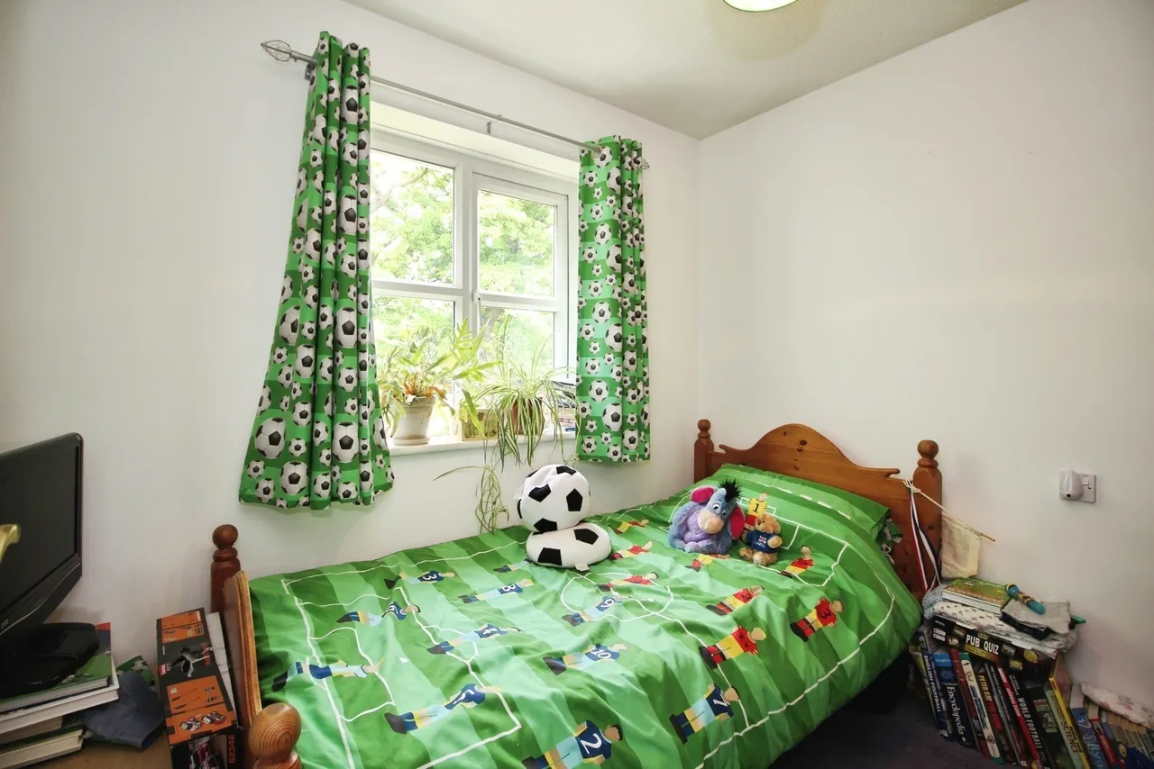 College View, Leeds, West Yorkshire, LS12, photo 12