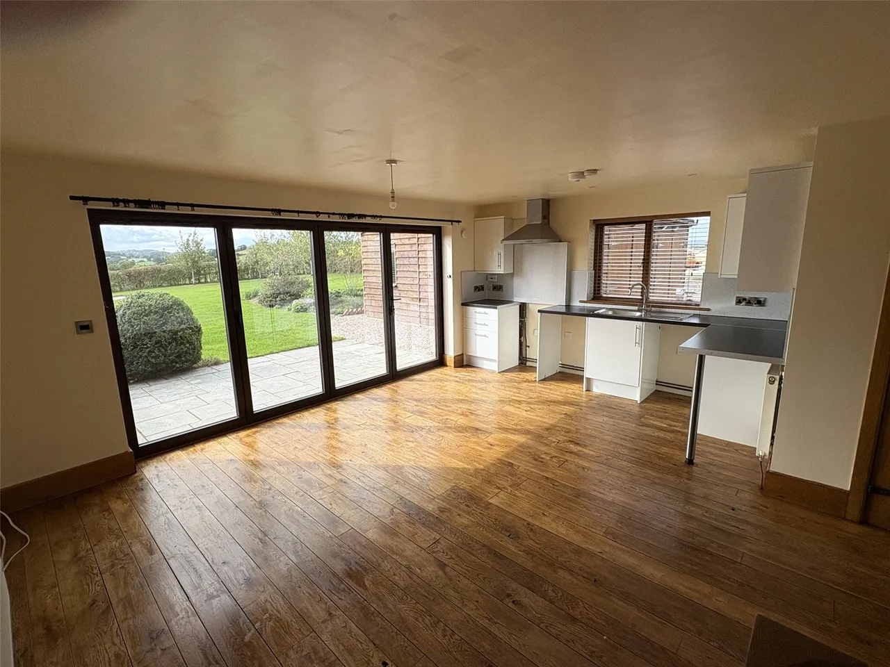 Burgedin, Guilsfield, photo 2