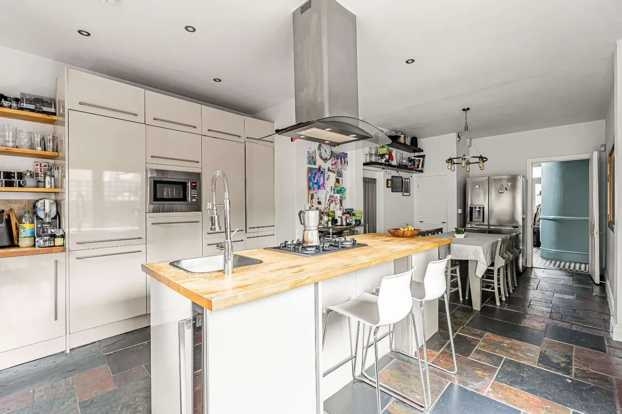 Lynton Avenue, London, W13 0EA, photo 5