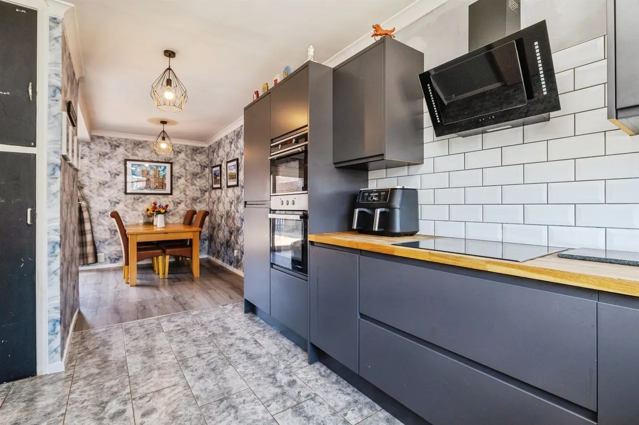 Hutson Drive, North Hykeham, Lincoln, photo 5