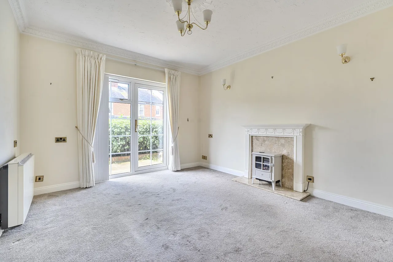 King George Avenue, Petersfield, GU32, photo 2