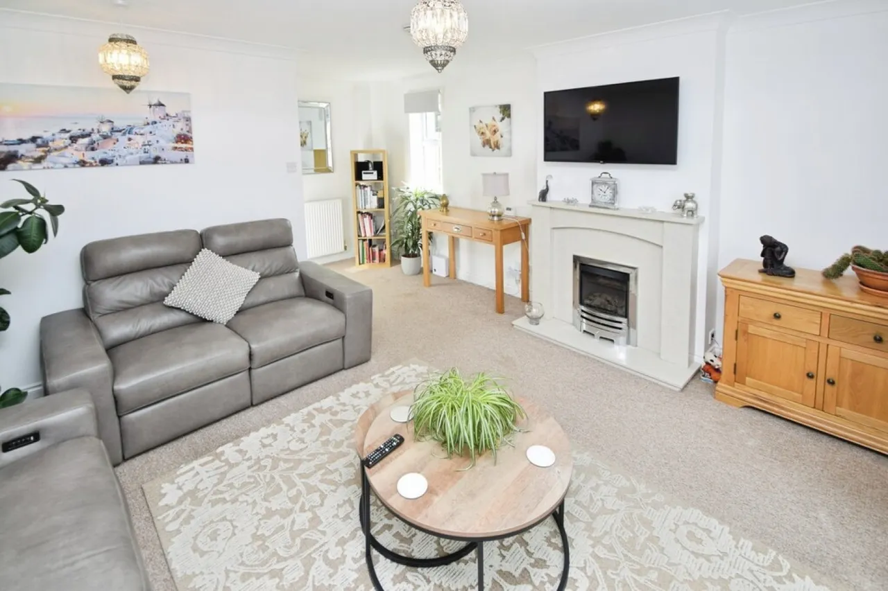 East Morton, Keighley, West Yorkshire, photo 8