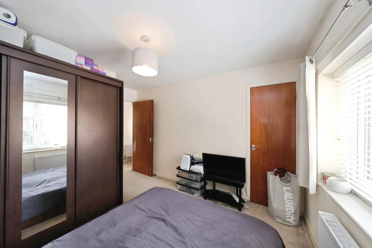 Newcastle Farm Drive, NG8, photo 13