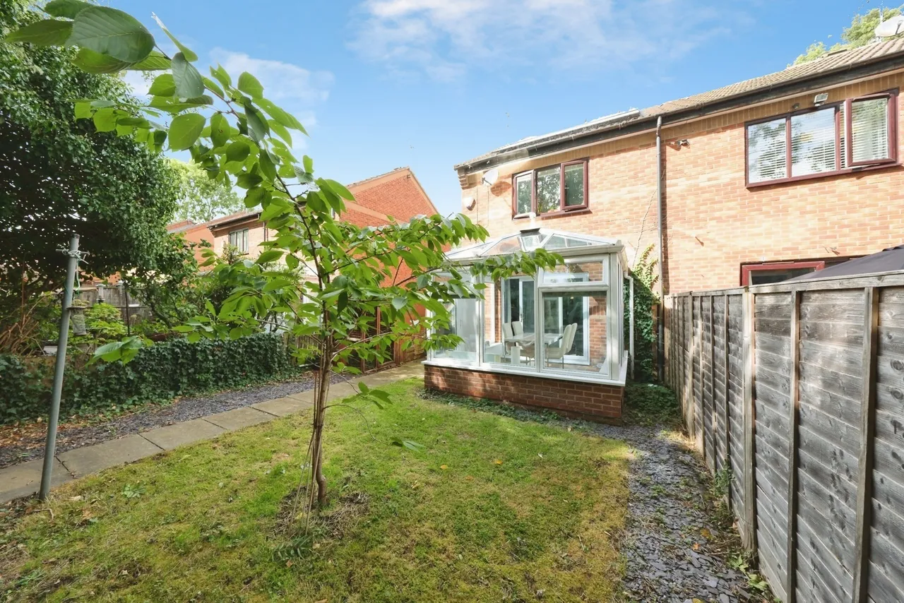 Newcastle Farm Drive, NG8, photo 15