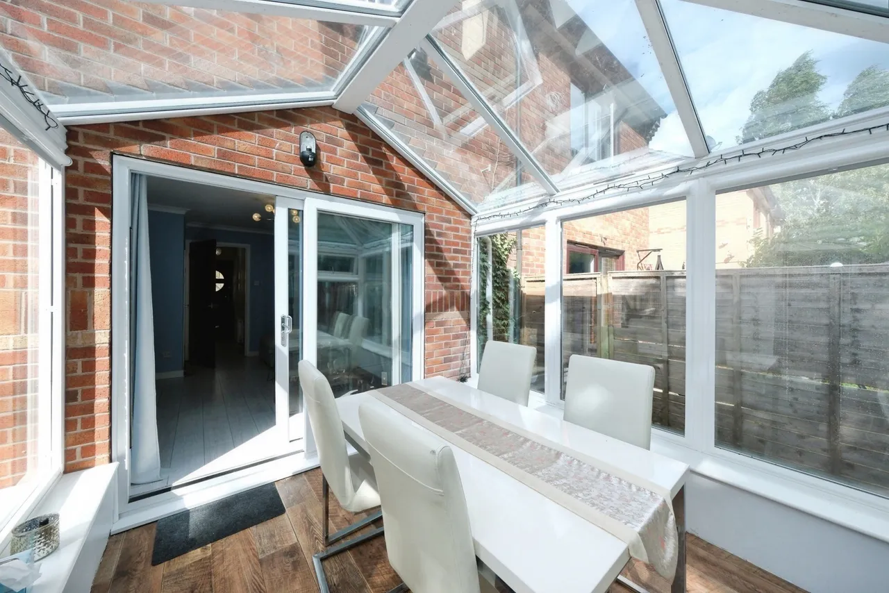Newcastle Farm Drive, NG8, photo 7