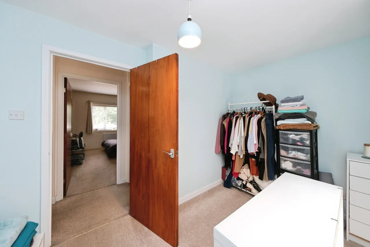 Newcastle Farm Drive, NG8, photo 12